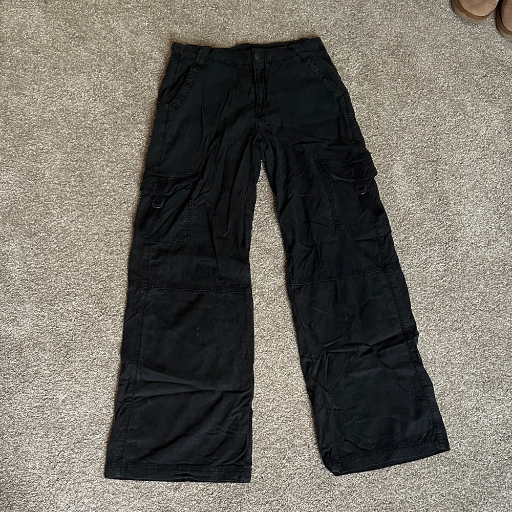 American Eagle Women’s Black Cargo Pants